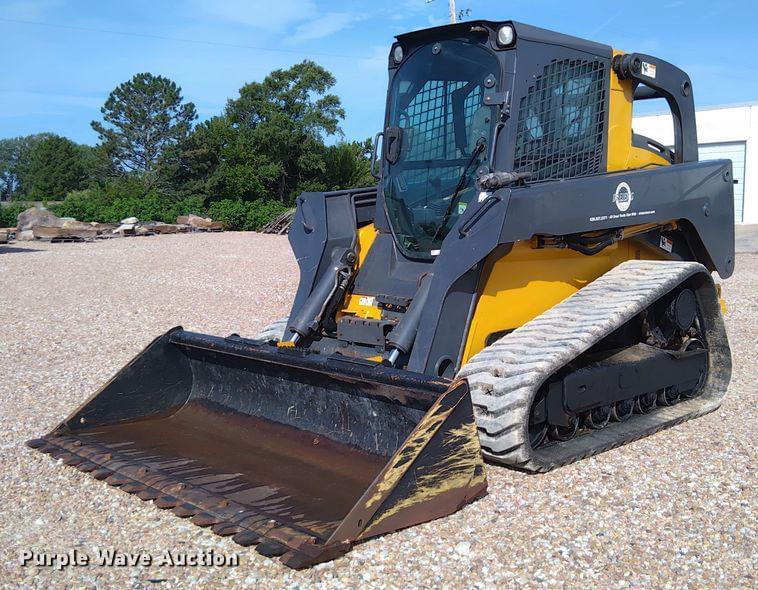 Image of John Deere 333E Primary image