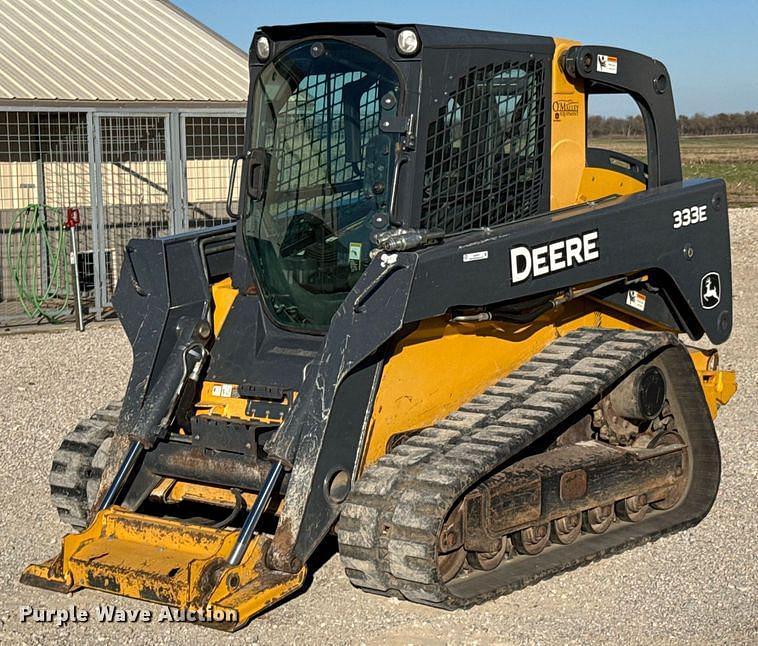 Image of John Deere 333E Primary image