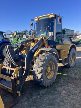 Image of John Deere 344K equipment image 2