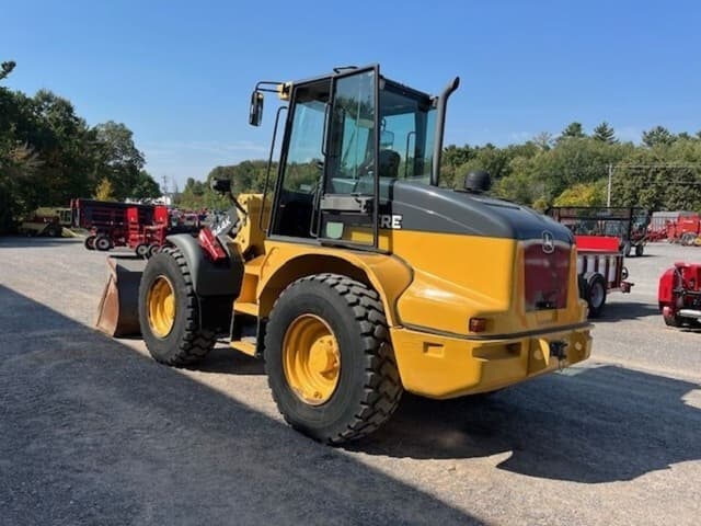 Image of John Deere 344K equipment image 4
