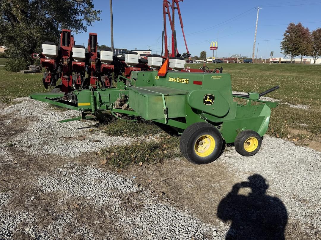 Image of John Deere 348 Image 1