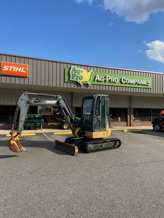 2014 John Deere 35D Equipment Image0