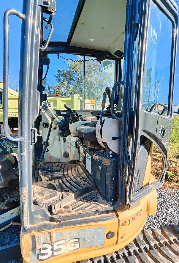 Image of John Deere 35G equipment image 1