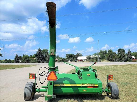 Image of John Deere 3975 equipment image 3