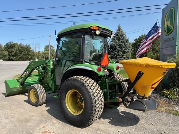 Image of John Deere 4044R equipment image 2