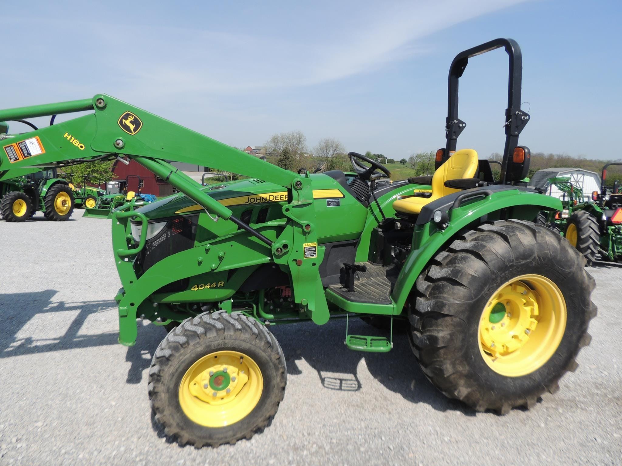 2014 John Deere 4044R Equipment Image0