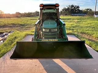 Image of John Deere 4044R equipment image 4