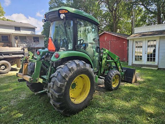 Image of John Deere 4044R equipment image 2