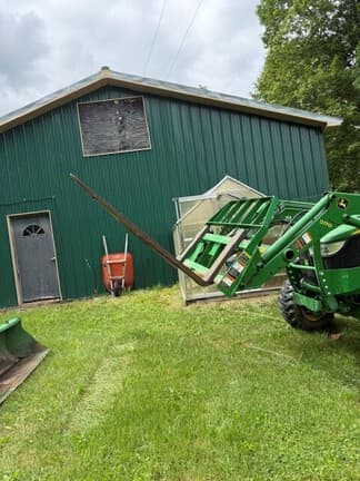 Image of John Deere 4052M equipment image 3