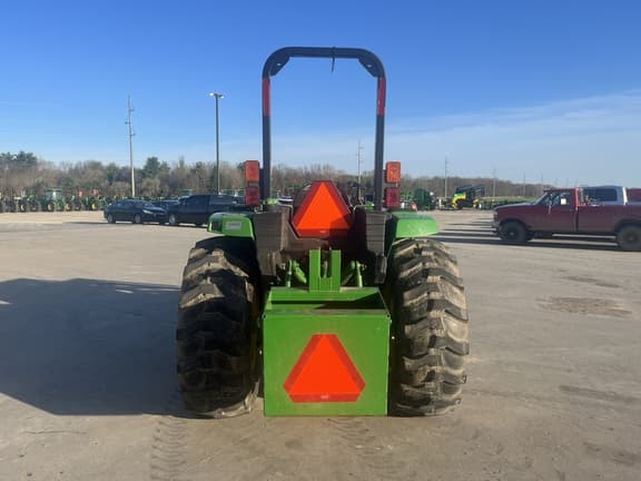 Image of John Deere 4066M equipment image 3