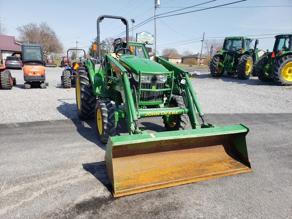 Main image John Deere 4066M