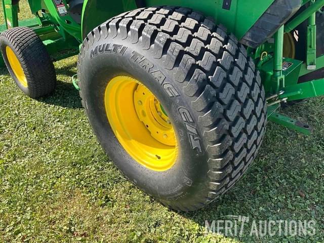 Image of John Deere 4066M equipment image 4