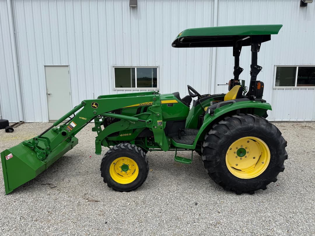 Image of John Deere 4066R Primary image