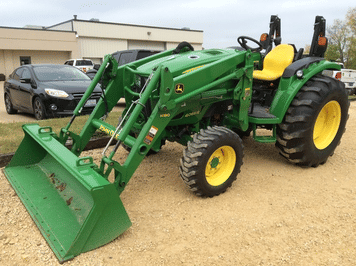 Main image John Deere 4066R