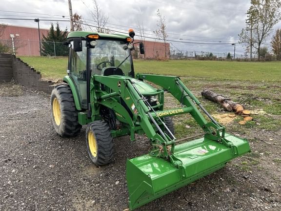 2014 John Deere 4066R Equipment Image0