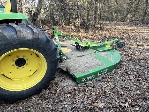 Image of John Deere 4105 equipment image 2