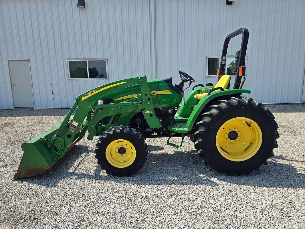 Image of John Deere 4105 Primary Image