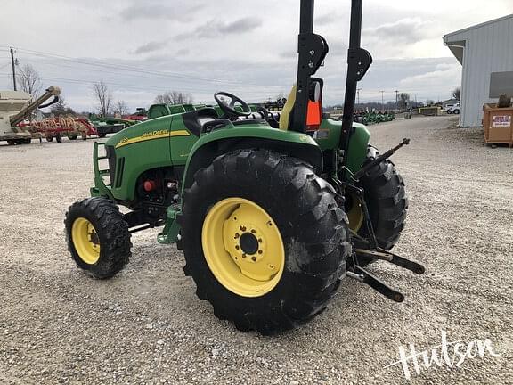 Image of John Deere 4120 equipment image 4