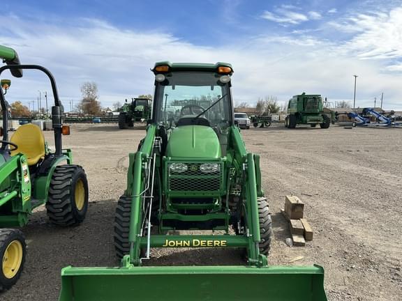 Image of John Deere 4320 equipment image 4