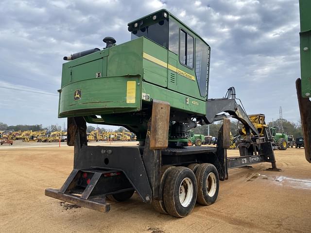 Image of John Deere 437D equipment image 2