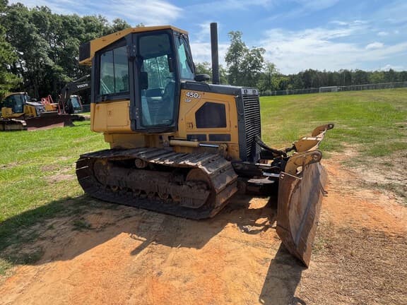 Image of John Deere 450J equipment image 2