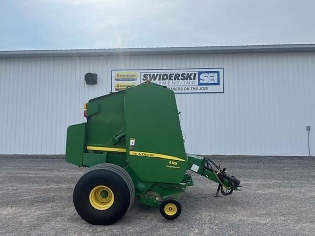 Image of John Deere 459 equipment image 1