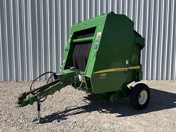 Image of John Deere 459 equipment image 1