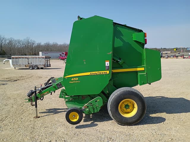 Image of John Deere 459 MegaWide Plus equipment image 2