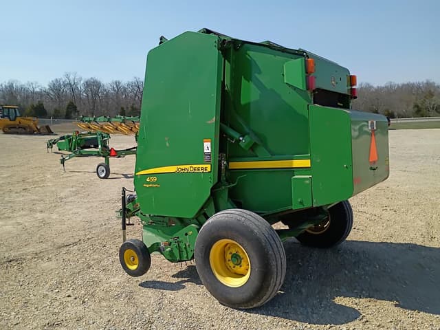 Image of John Deere 459 MegaWide Plus equipment image 3