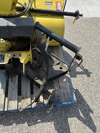 Image of John Deere 46" Snowblower equipment image 3