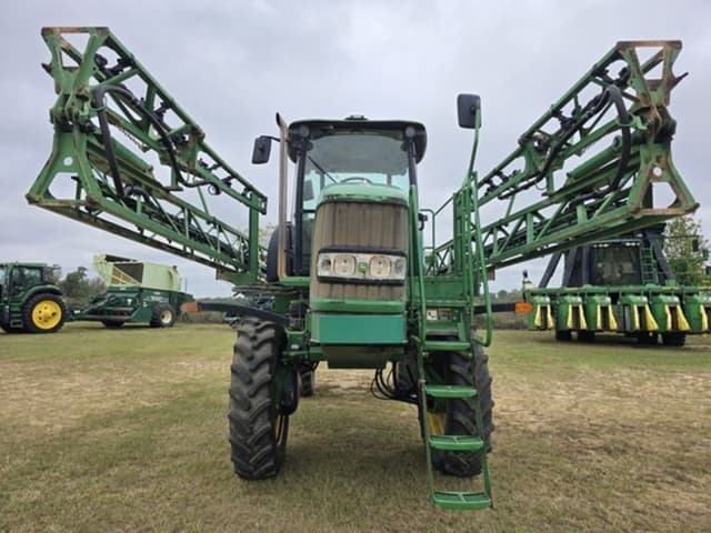 Image of John Deere 4630 equipment image 1