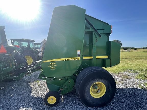 2014 John Deere 469 Megawide Plus Hay And Forage Balers - Round For ...