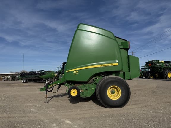 Image of John Deere 469 Premium equipment image 1