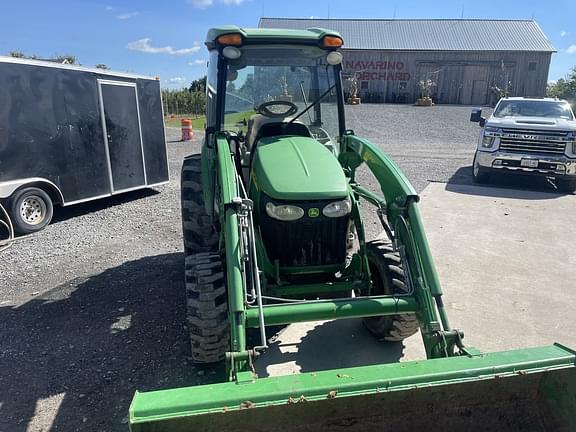 Image of John Deere 4720 equipment image 1