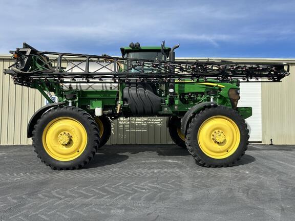 Image of John Deere 4730 equipment image 4