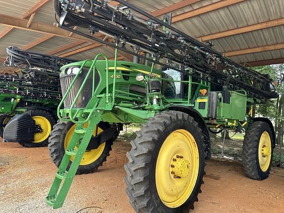 Image of John Deere 4730 Primary image