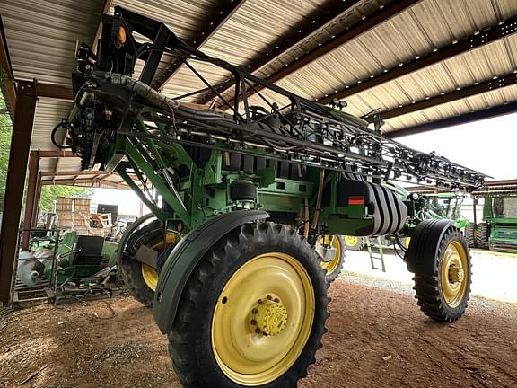 Image of John Deere 4730 equipment image 4