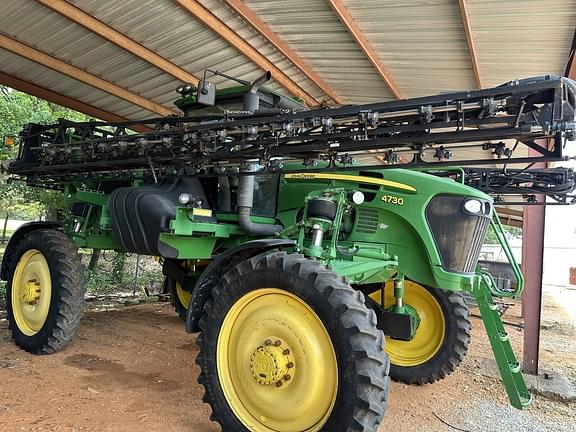 Image of John Deere 4730 equipment image 1