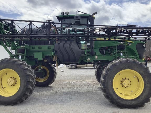 Image of John Deere 4730 equipment image 2