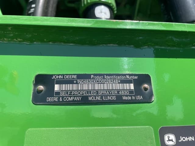 Image of John Deere 4830 equipment image 1