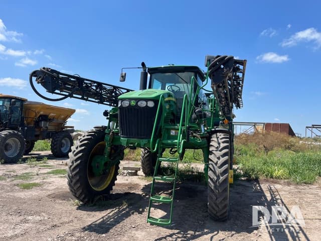 Image of John Deere 4830 equipment image 1