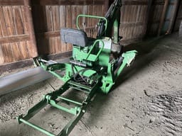 2014 John Deere 485 Equipment Image0