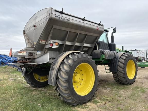 Image of John Deere 4940 equipment image 3