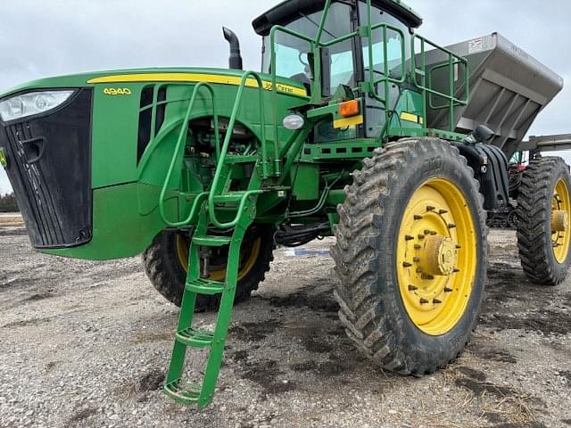 Image of John Deere 4940 Image 1