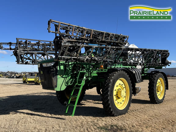 Image of John Deere 4940 Primary image