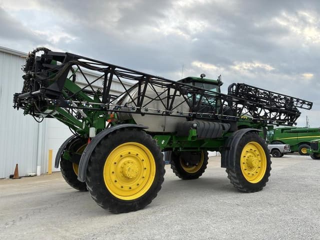 Image of John Deere 4940 equipment image 4