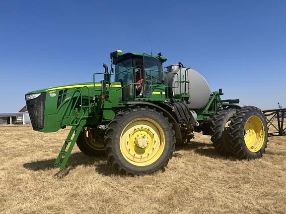 Image of John Deere 4940 Primary image