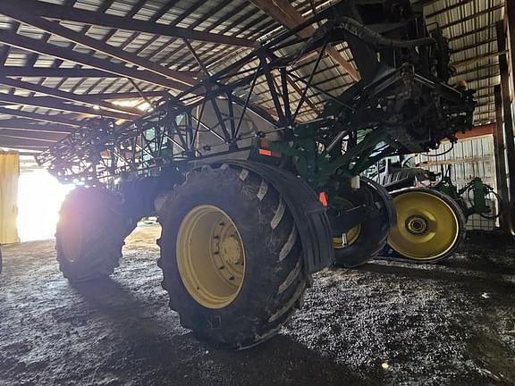 Image of John Deere 4940 equipment image 2