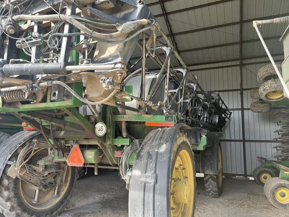 Image of John Deere 4940 equipment image 3