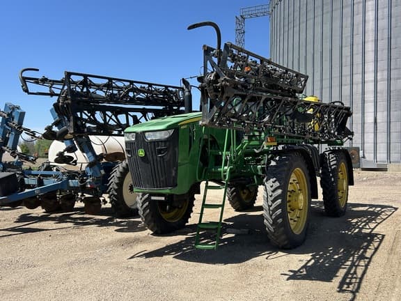 Image of John Deere 4940 equipment image 2